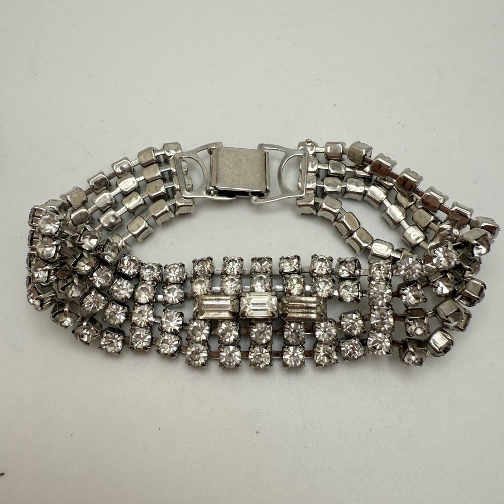 Vintage Art Deco Silver Tone Clear Rhinestone  Bracelet 7”